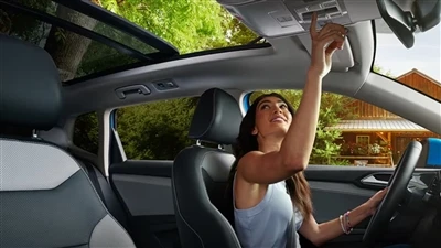 Bisakah Anda memasang sunroof di mobil Anda