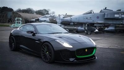 Jaguar F-Type SVR yang dimodifikasi Lister memiliki daya pengereman terukur s...